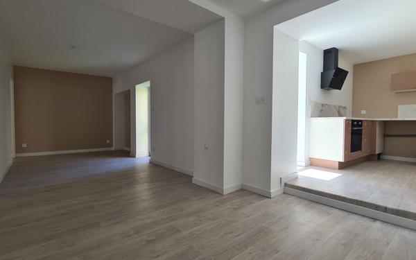 Appartement à vendre    3 pièces • 62,44 m2 Mâcon