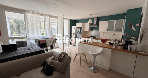 À vendre Appartement 4 pièces 78.67 m² - Rennes 35200