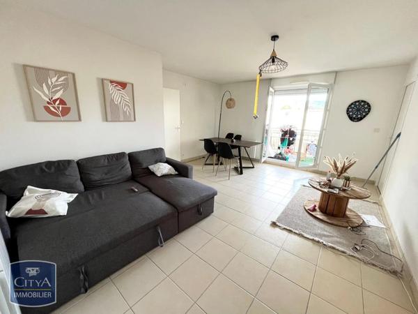 Appartement à louer 3 pièces 64.46m² Lons-le-Saunier (39000)