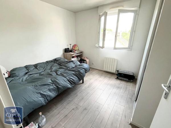 Appartement à louer 3 pièces 64.46m² Lons-le-Saunier (39000)
