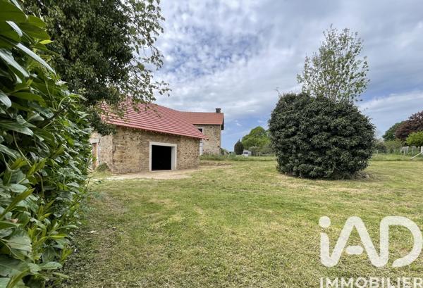 Maison à vendre 1 pièce 80 m² Saint-Germain-les-Belles