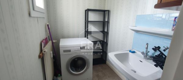 Appartement Dole 5 pièces  108 m2, résidence sécurisée + box + parking + cave+ grenier