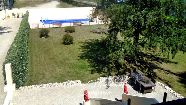 MAISON DE MAITRE AVEC PISCINE à 25 minutes de Niort- 5 CHAMBRES - TERRAIN CLOS DE 1203 M2