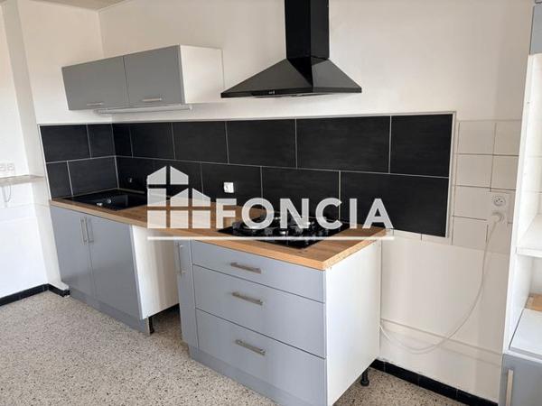 Location Appartement 3 pièces 68.3 m² - LA FEUILLETIERE TOUR 4 Villars 42390