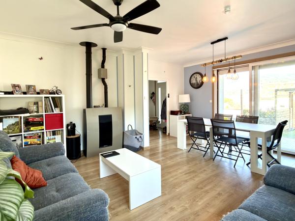 Tournon-sur-Rhône (07300) Maison familiale rénovée d’environ 110 m², 4 chambres, bureaux, garage double, terrain clos de 800 m² - Tourno