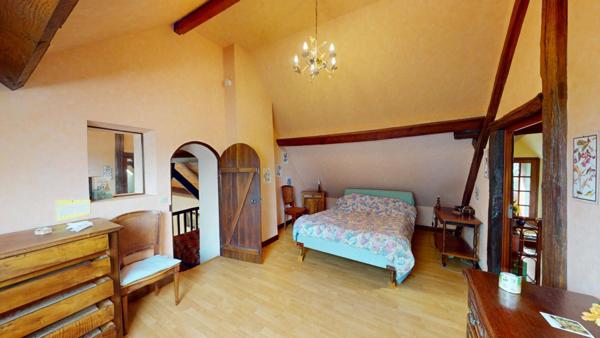 Maison  5 pièce(s) 141.14 m2