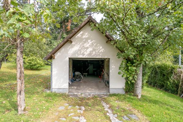 Maison  5 pièce(s) 141.14 m2