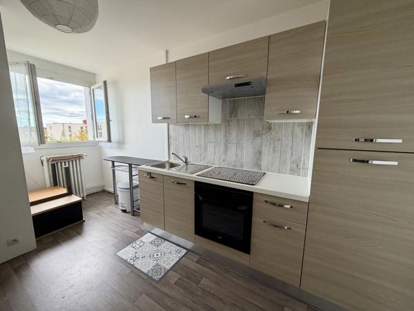 Poitiers (86000) Superbe appartement 31m2 avec parking privé - GIBAUDERIE / CHU