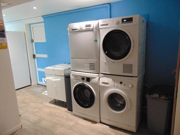 MAISON HABITABLE SUR LES 2 NIVEAUX