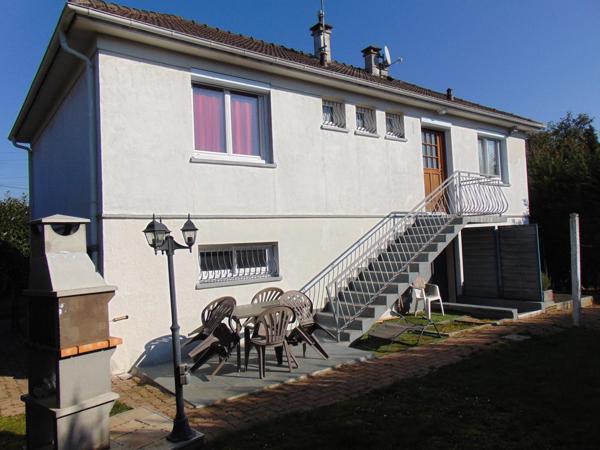 MAISON HABITABLE SUR LES 2 NIVEAUX