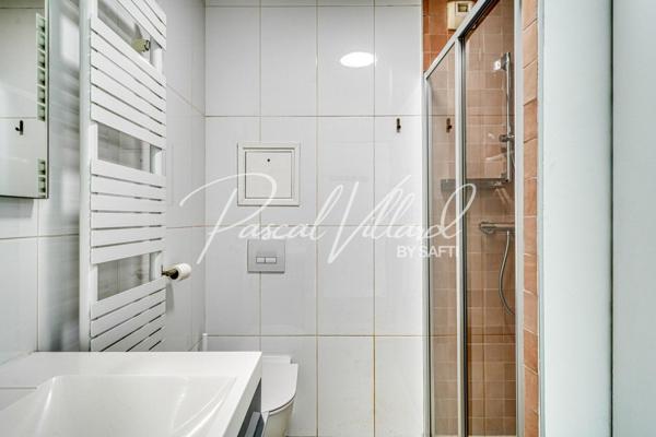 A VENDRE BEAU STUDIO DANS LE QUARTIER RIVES DE SEINE A BOULOGNE BILLANCOURT