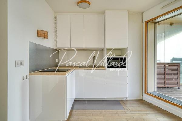 A VENDRE BEAU STUDIO DANS LE QUARTIER RIVES DE SEINE A BOULOGNE BILLANCOURT