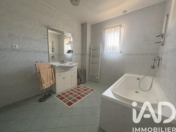 Maison à vendre 6 pièces 145 m² Saint-Clément