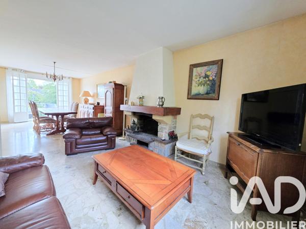 Maison à vendre 7 pièces 140 m² Saint-Arnoult-en-Yvelines