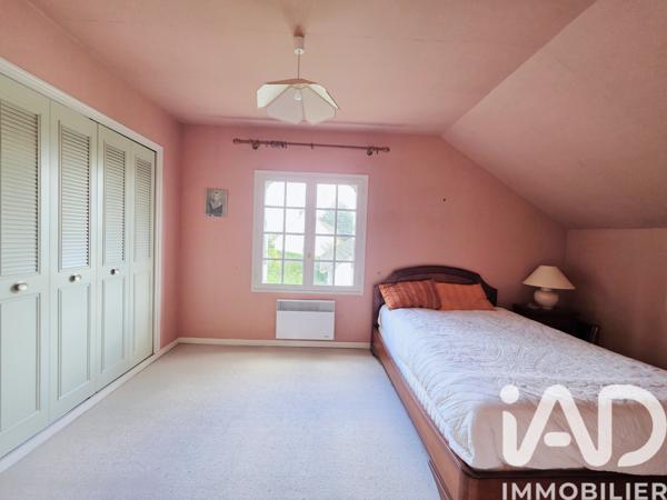 Maison à vendre 7 pièces 140 m² Saint-Arnoult-en-Yvelines