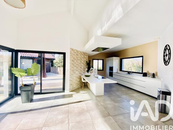 Maison à vendre 7 pièces 220 m² Ahetze