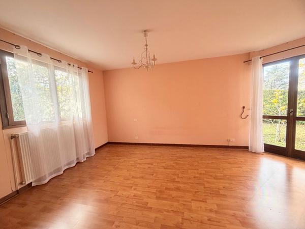 Villa  de plain pied  de 97 m2 avec garage à Lempdes