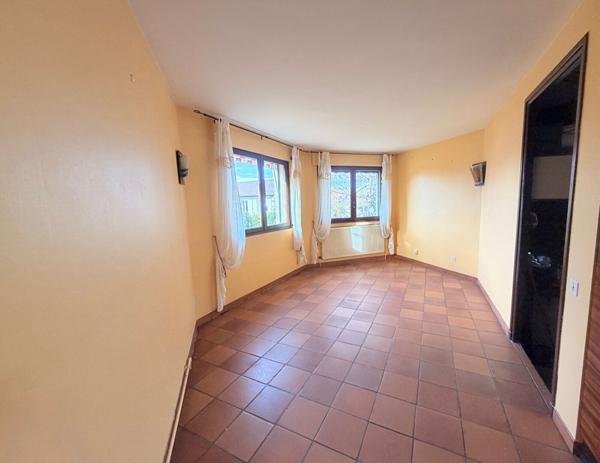 Villa  de plain pied  de 97 m2 avec garage à Lempdes