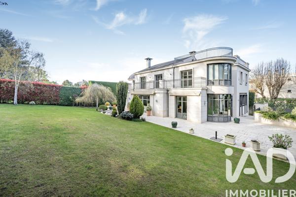 Maison à vendre 10 pièces 390 m² Ville-d'Avray