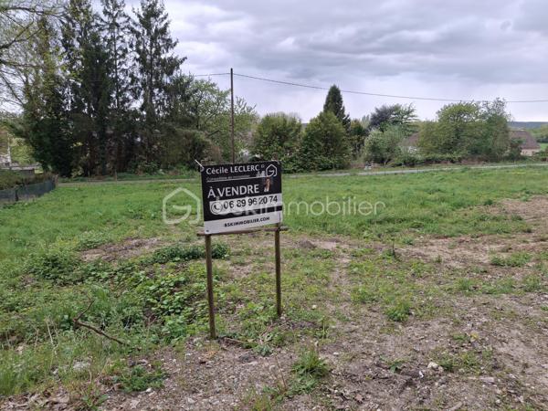 Terrain de 1 300 m²