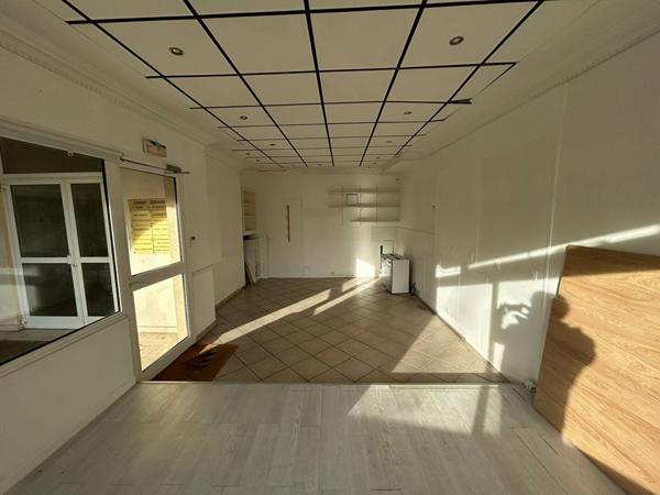 Local commercial L Hay Les Roses 32 m2