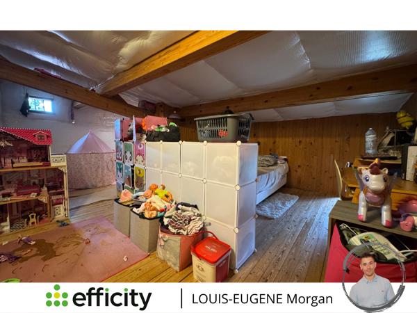 Maison
         4 pièces
        - 115 m² 85 000 € *