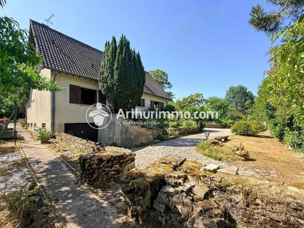 Vente                                                      Maison
                        
                     7 pièces                      180 m2                     à Étiolles