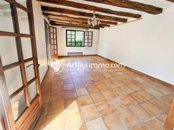 Vente                                                      Maison
                        
                     7 pièces                      180 m2                     à Étiolles