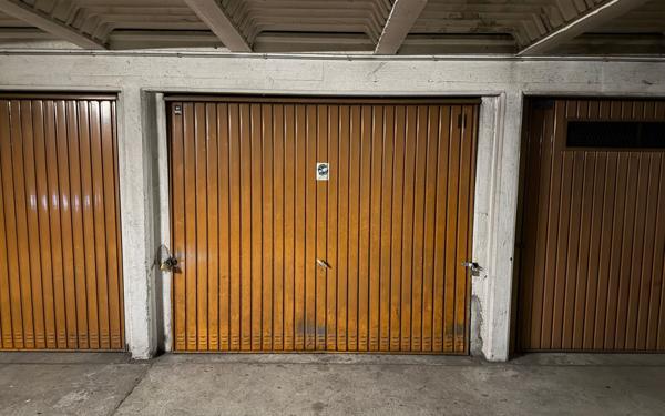 Stationnement à vendre    12,80 m2 Paris 20