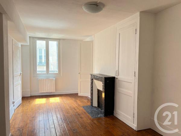 Appartement F3 à vendre  4 pièces - 83,81 m2 HOUDAN - 78