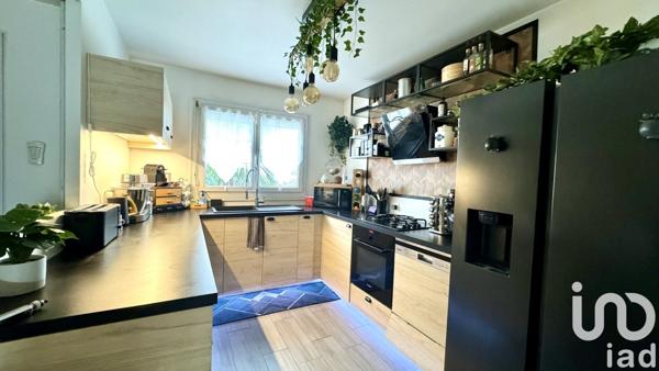 Maison à vendre 7 pièces 133 m² Lésigny