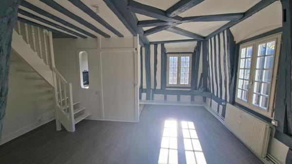 CHARMANT DUPLEX RENOVE