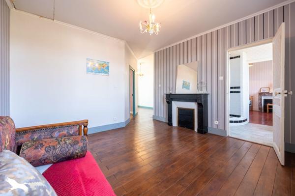 Maison à vendre |  Vierzon |  6 pièces | 165 m²