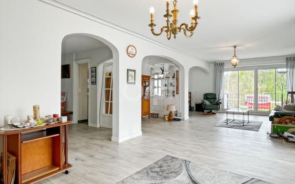 Appartement à vendre    5 pièces • 141,94 m2 Évreux