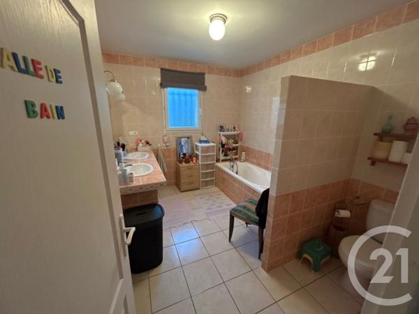 Maison à vendre  6 pièces - 152 m2 ST PANTALEON DE LARCHE - 19