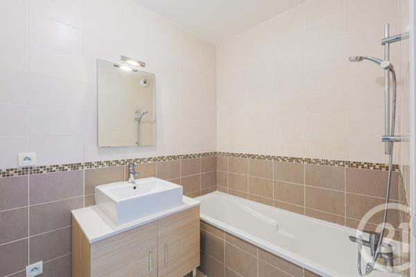 Appartement F2 à vendre  2 pièces - 55,52 m2 GRENOBLE - 38