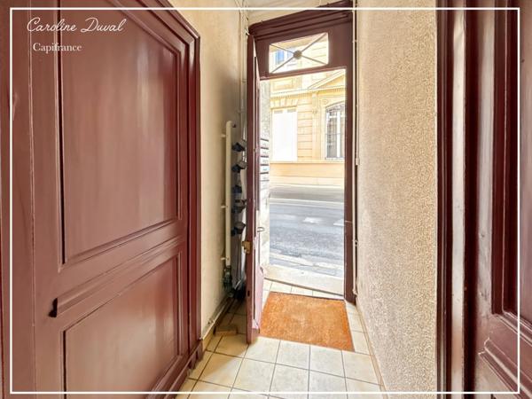 BORDEAUX (33) Quartier St SEURIN / Immeuble avec 5 apts