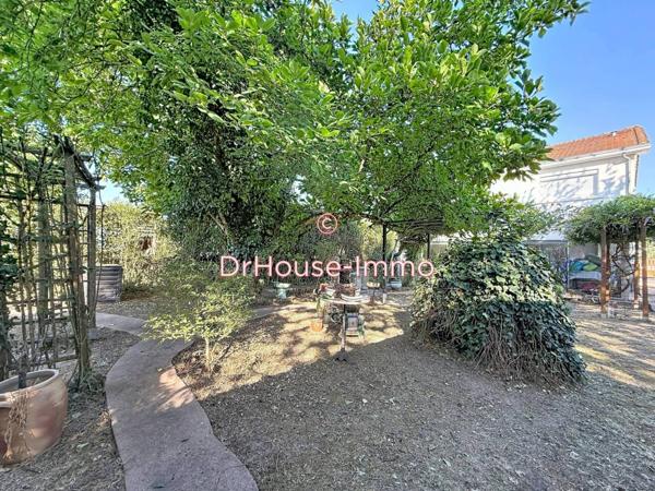 Maison à vendre 4 pièces de 133 m²