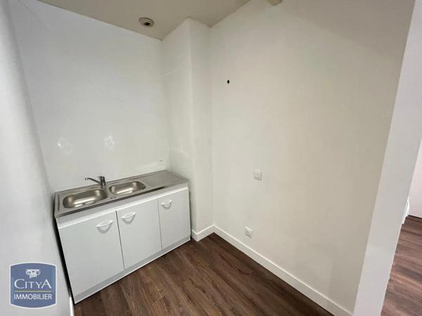 Local professionnel à louer 56.12m² Le Mans (72000)