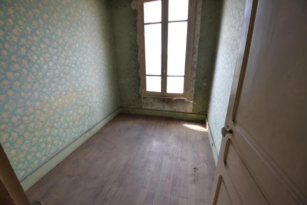 Maison à vendre 4 pièces GILLY SUR LOIRE (71)