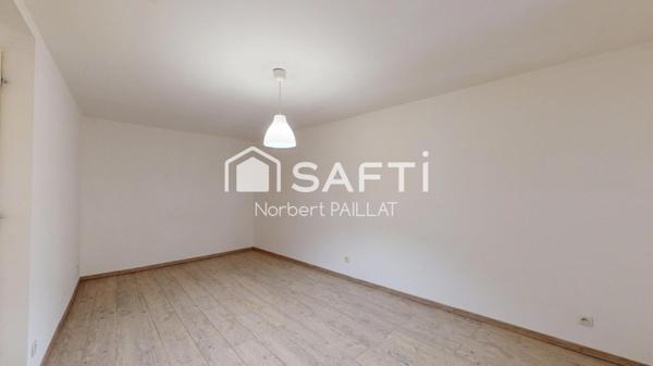 Appartement T2 de 51 m² en rez-de-chaussée