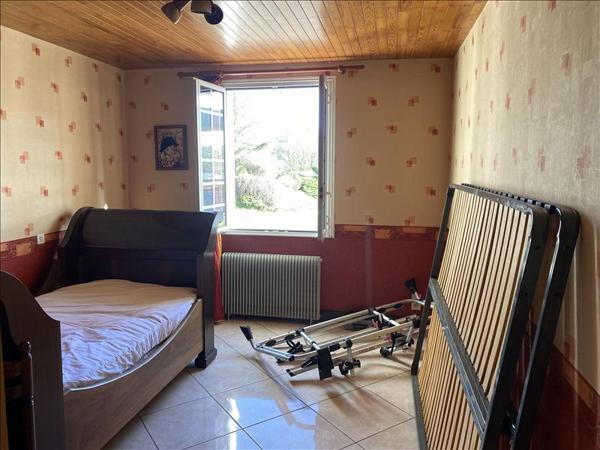 Maison à vendre |  Montboyer |  5 pièces | 126 m²