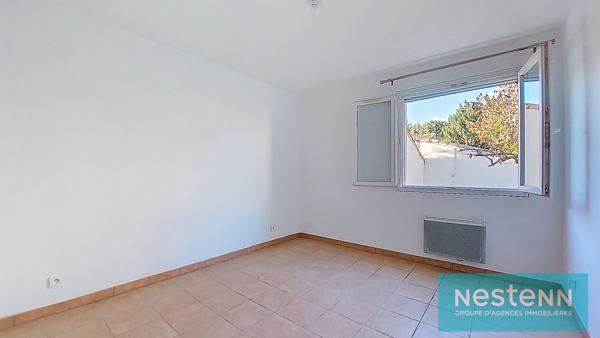 Istres proche centre ville et étang de l'olivier, Maison 5 pièce(s) 145 m2, 4 chambres, dont 3 au rez-de-chaussée