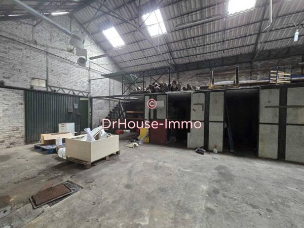 Immeuble à vendre 7 pièces de 210 m²