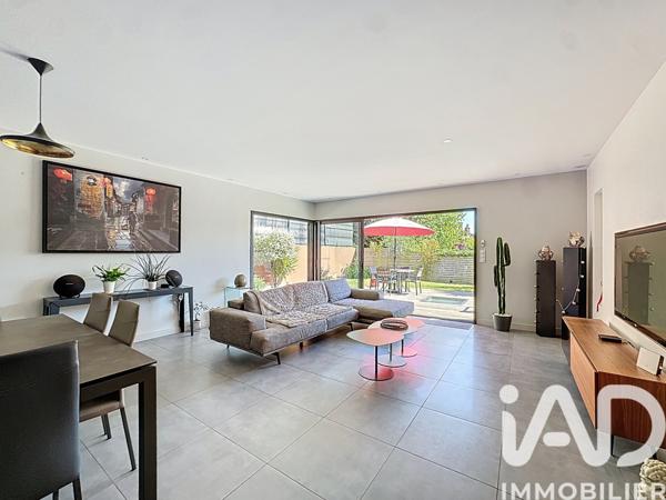 Maison à vendre 8 pièces 254 m² Vern-sur-Seiche