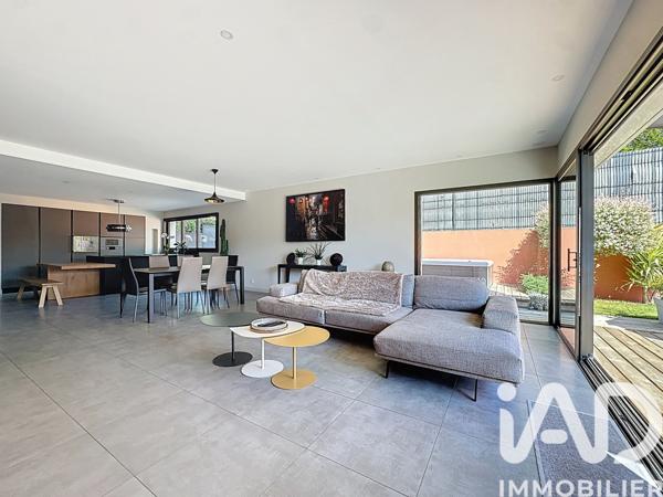 Maison à vendre 8 pièces 254 m² Vern-sur-Seiche