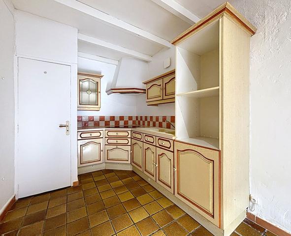 Appartement 2 pièces 40 m² au rez-de-chaussée, libre, à Montauban quartier Villebourbon