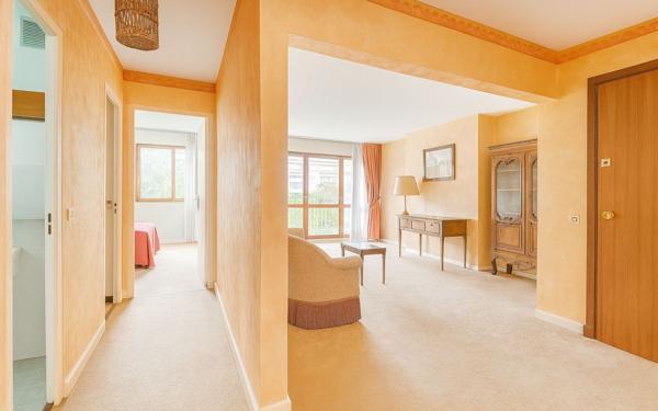 Appartement à vendre    3 pièces • 64,97 m2 Noisy-le-Roi