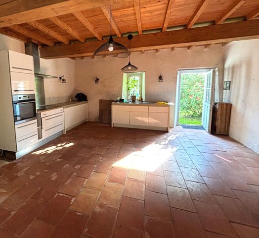 Authentique ferme rénovée avec jardin arboré et piscine à 35 min. de Toulouse et 20 min. de Montauban