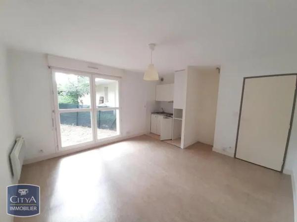 Appartement à louer 1 pièce 25.36m² Saint-Cyr-sur-Loire (37540)